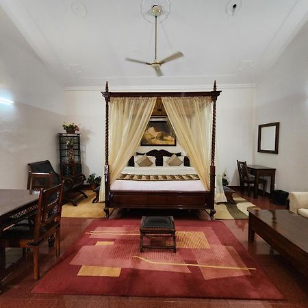 Hotel Royal Ark - Kasauli Extérieur photo