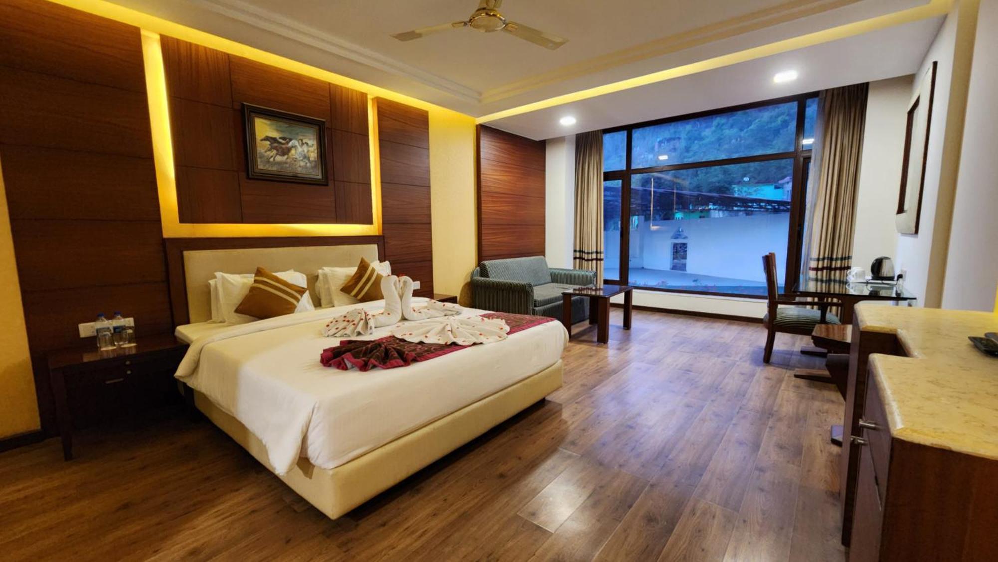 Hotel Royal Ark - Kasauli Extérieur photo