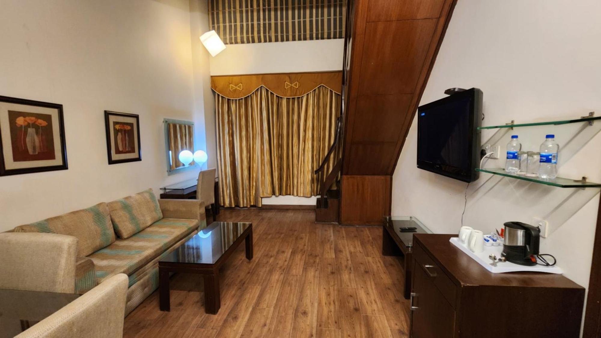 Hotel Royal Ark - Kasauli Extérieur photo