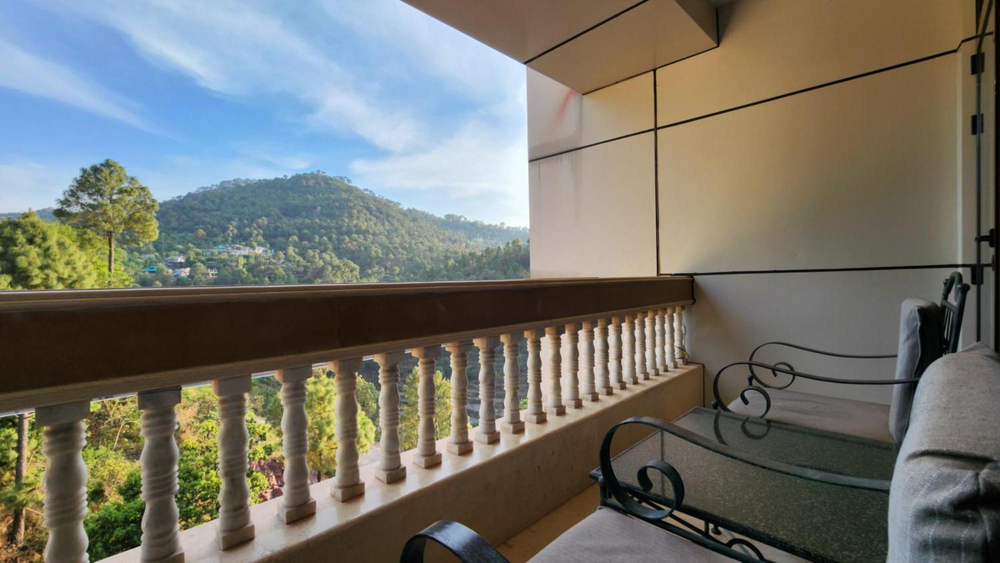 Hotel Royal Ark - Kasauli Extérieur photo