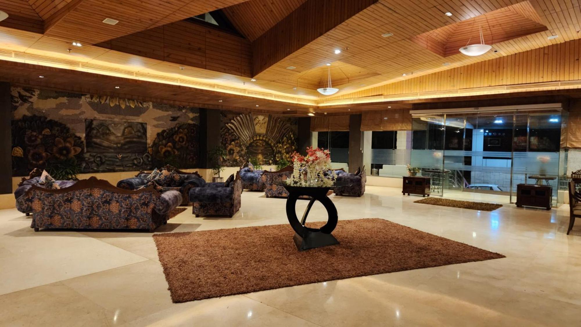 Hotel Royal Ark - Kasauli Extérieur photo