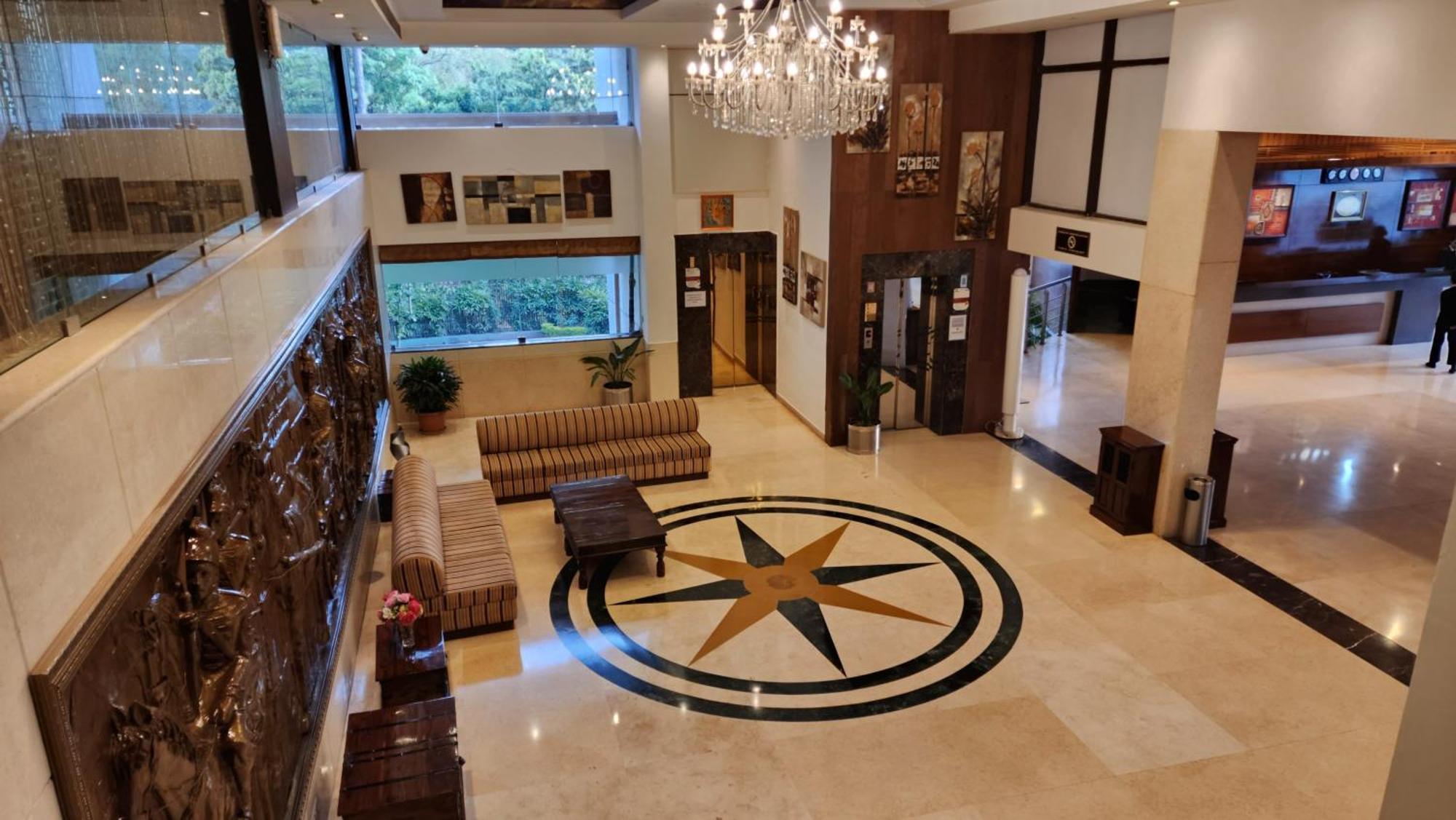 Hotel Royal Ark - Kasauli Extérieur photo