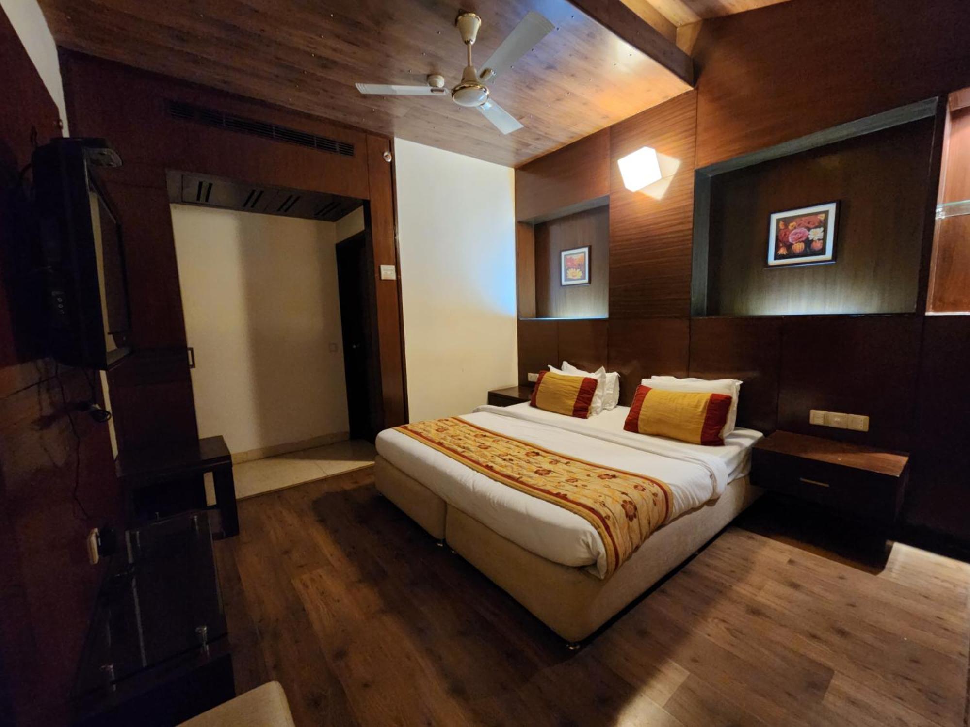 Hotel Royal Ark - Kasauli Extérieur photo