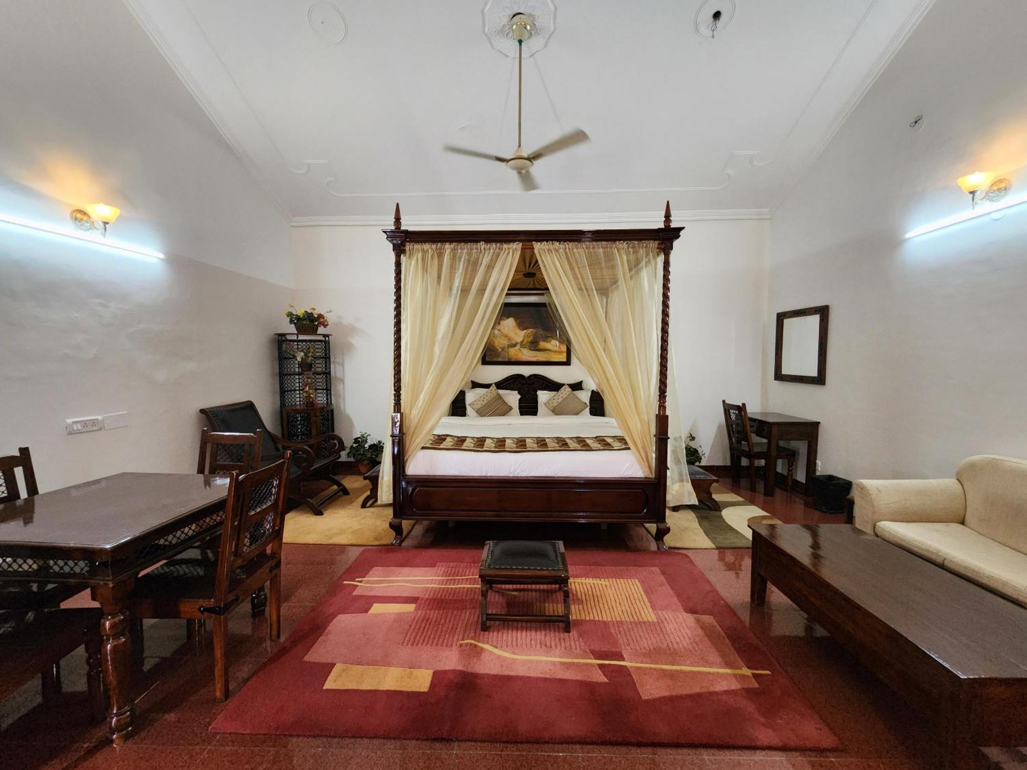 Hotel Royal Ark - Kasauli Extérieur photo