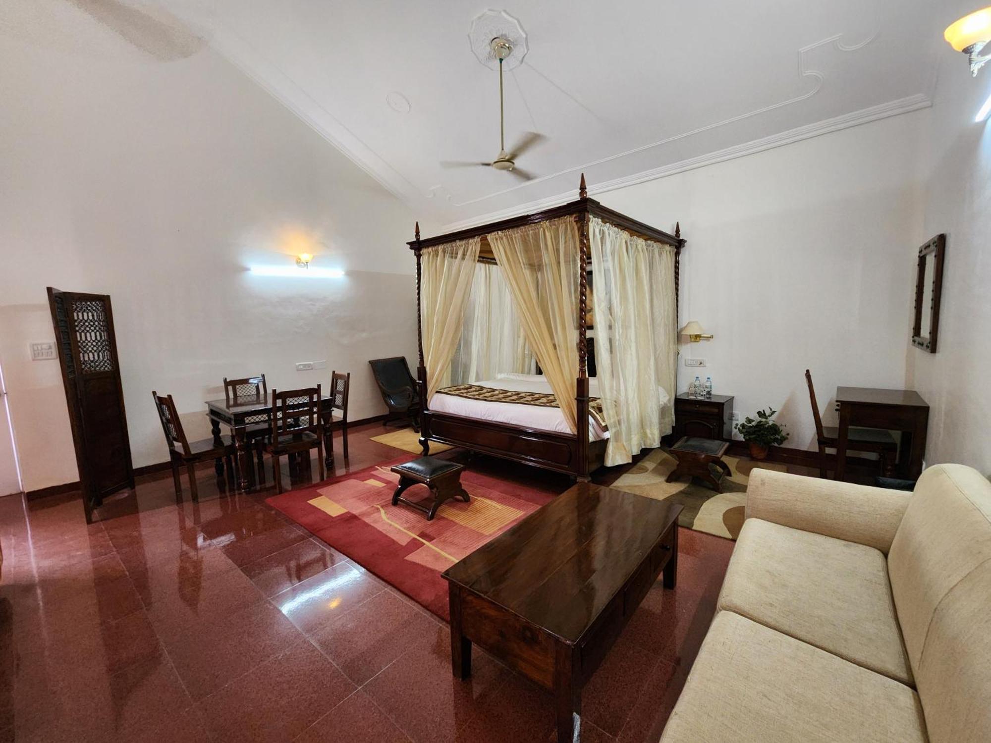 Hotel Royal Ark - Kasauli Extérieur photo