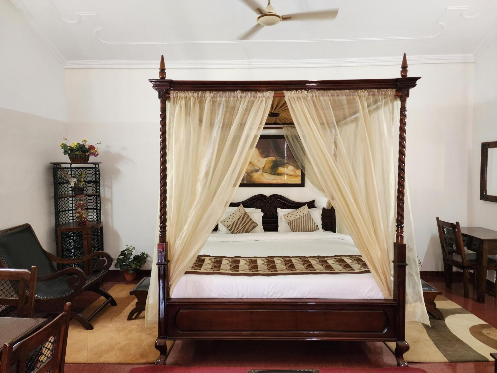 Hotel Royal Ark - Kasauli Extérieur photo